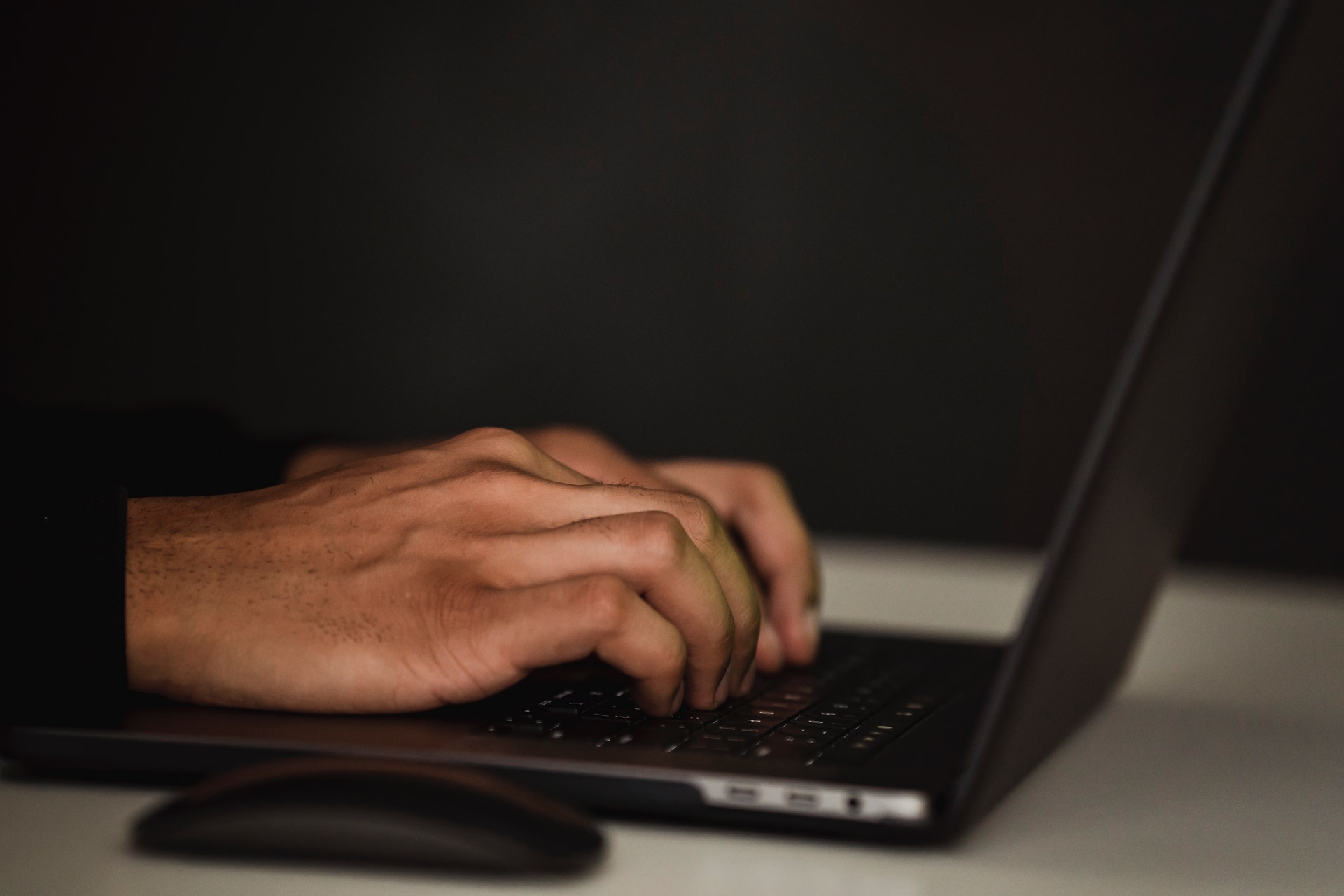How can CRM in healthcare improve patient services and physicians’ efficiency?